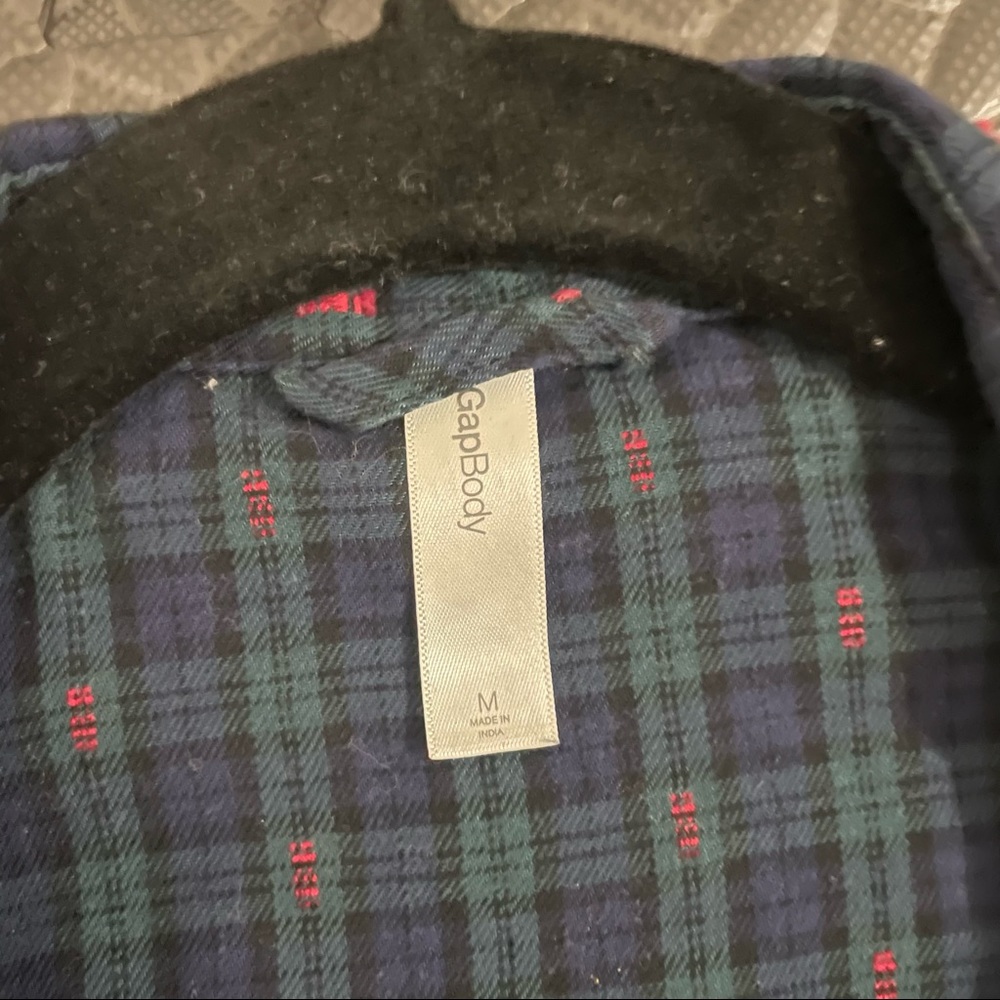 Patterned Pajama Top - Picture 4 of 5